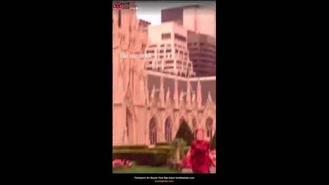 Seyda Nur Tunc Yeni İfşa — Turuncu Gomlekle Sahne Pozu Veriyor İfşa